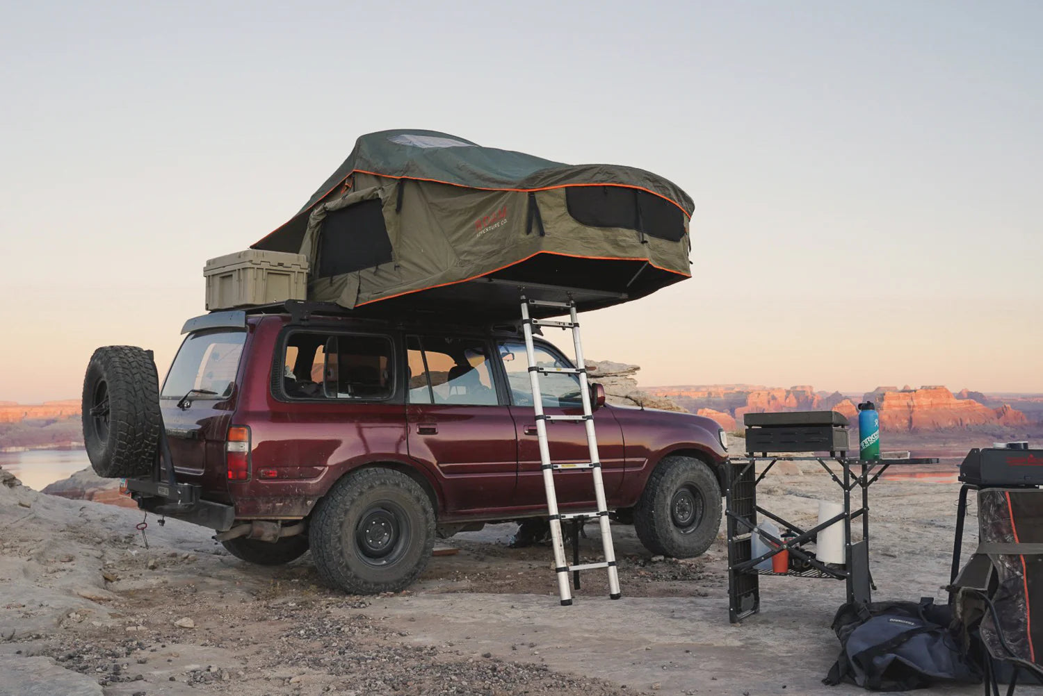 ROAM - The Vagabond Rooftop Tent