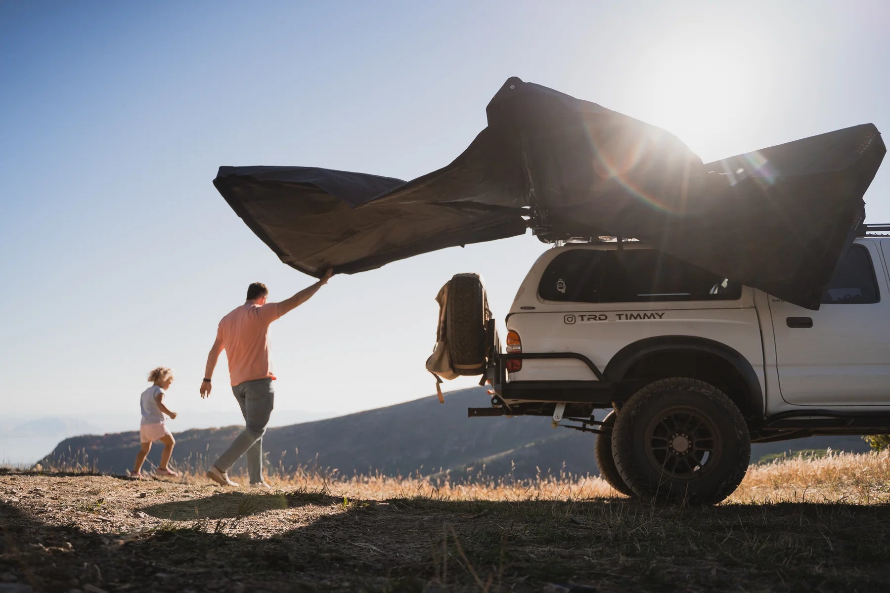 ROAM - ARC 270 Awning