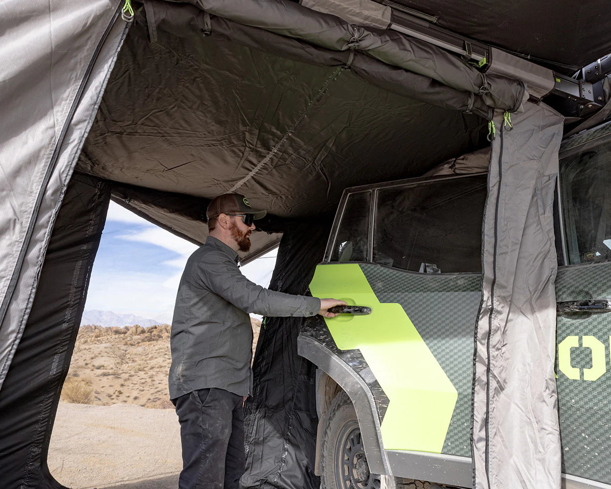 Iron Man - DeltaWing 180° Awning