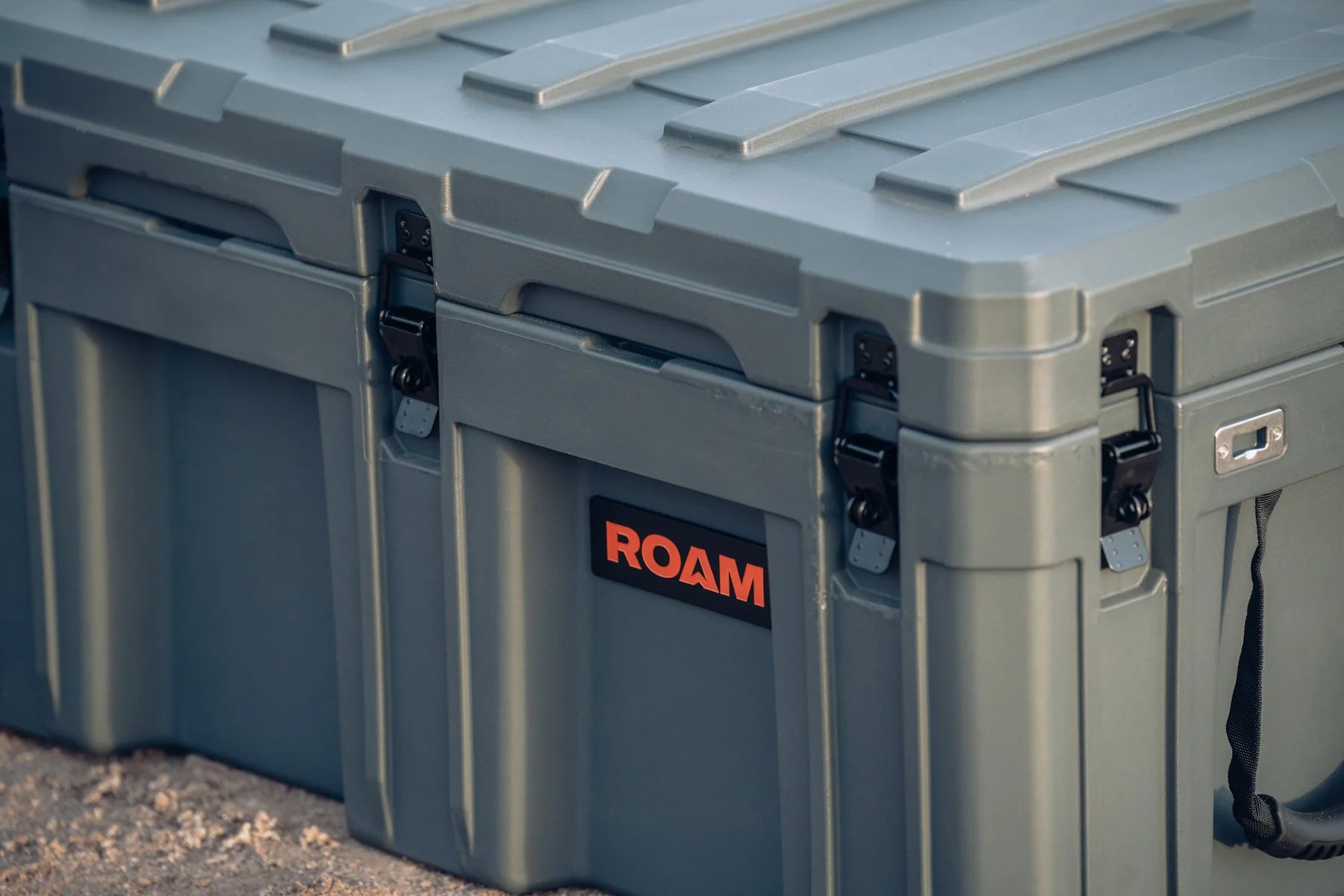 ROAM - 150L Rugged Rolling Case