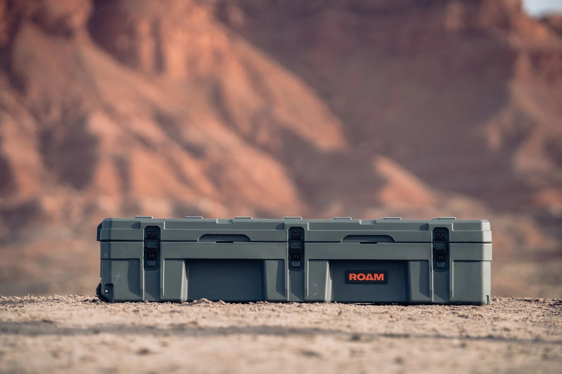 ROAM - 128L Rolling Rugged Case
