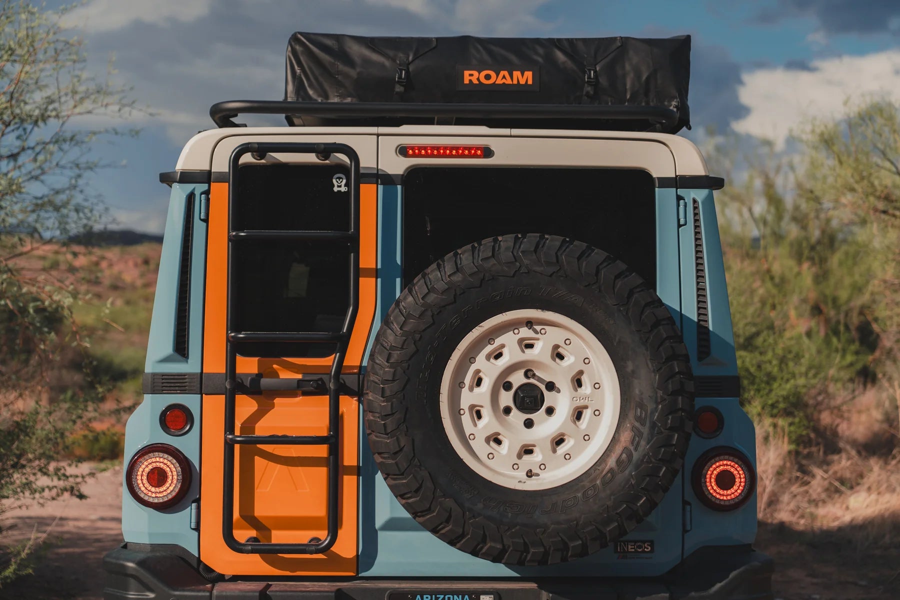 ROAM - Vagabond 2.0 Rooftop Tent