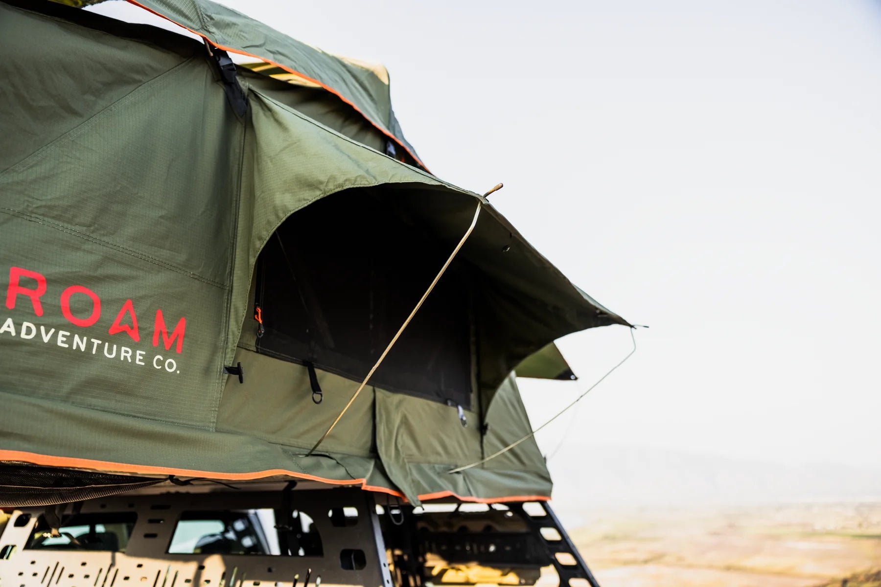 ROAM - The Vagabond Rooftop Tent