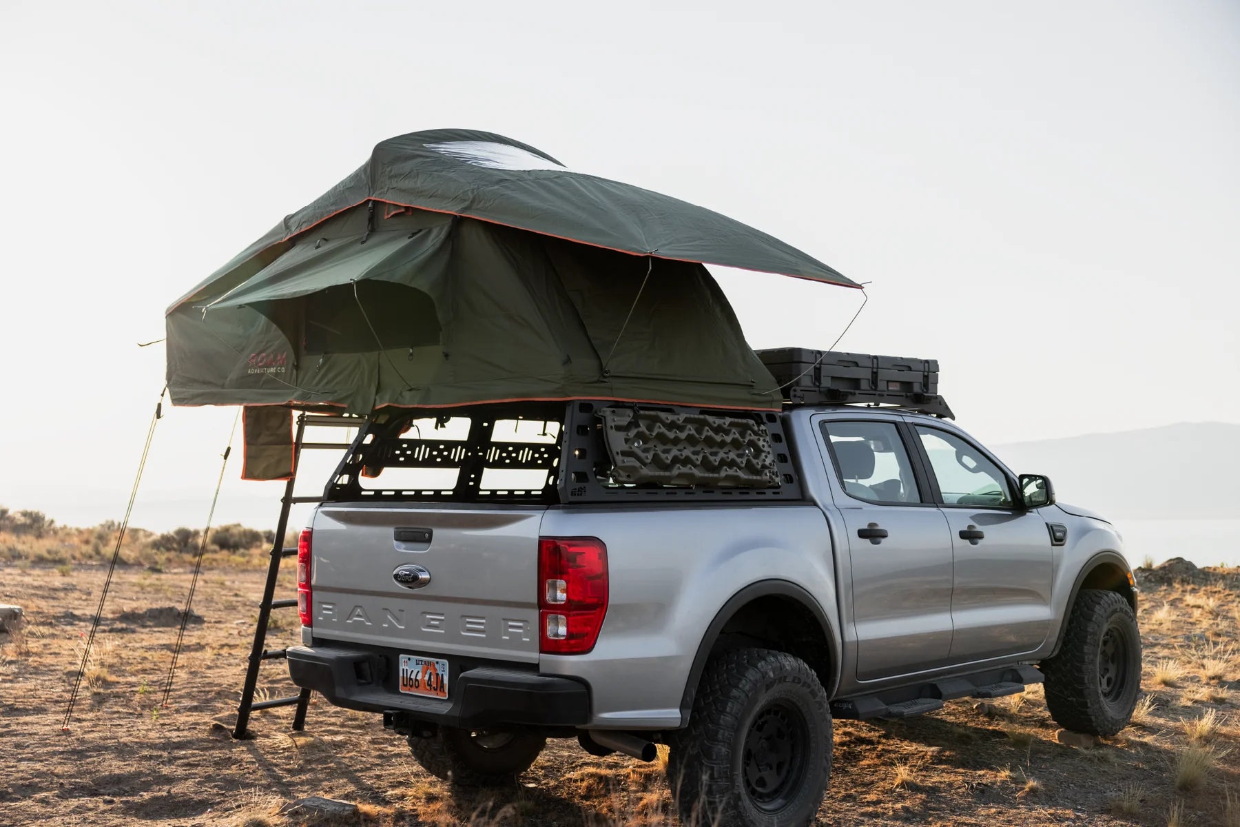 ROAM - The Vagabond Rooftop Tent