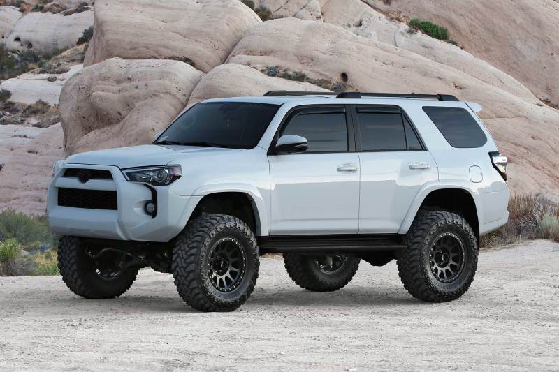 Fabtech - 6″ Performance System w/ Front Dirt Logic 2.5 Coilovers & Rear Dirt Logic Shocks - Toyota 4Runner 2015-2024