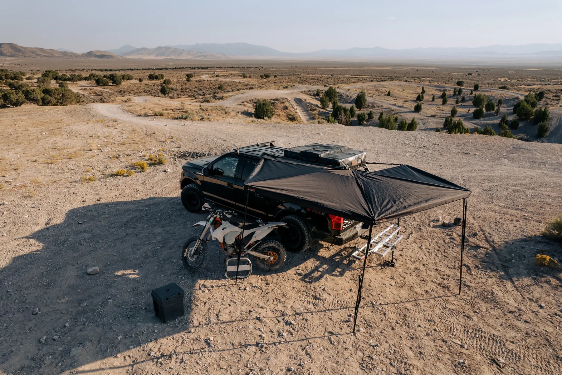 ROAM - ARC 270 Awning