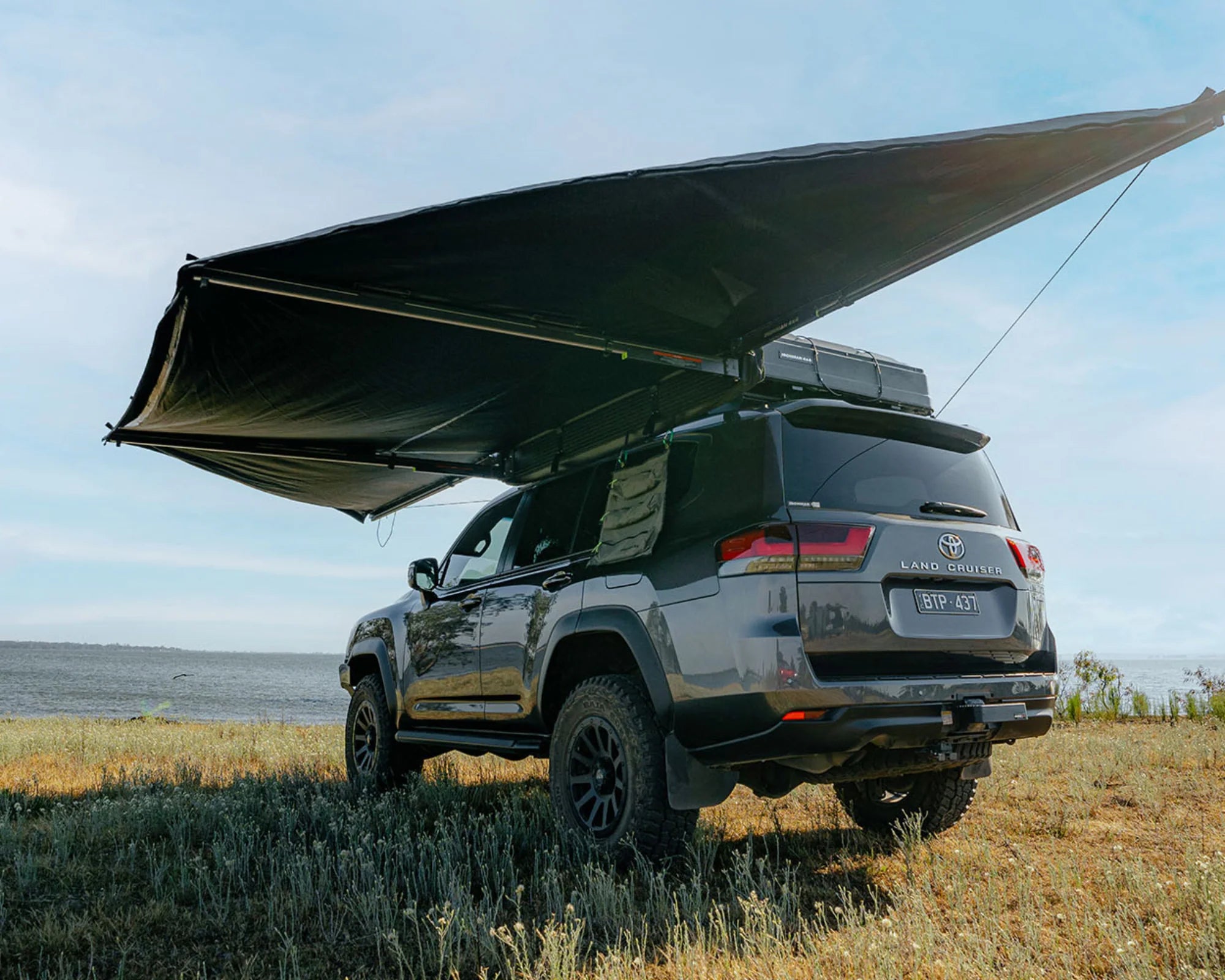 Iron Man - DeltaWing 180° Awning