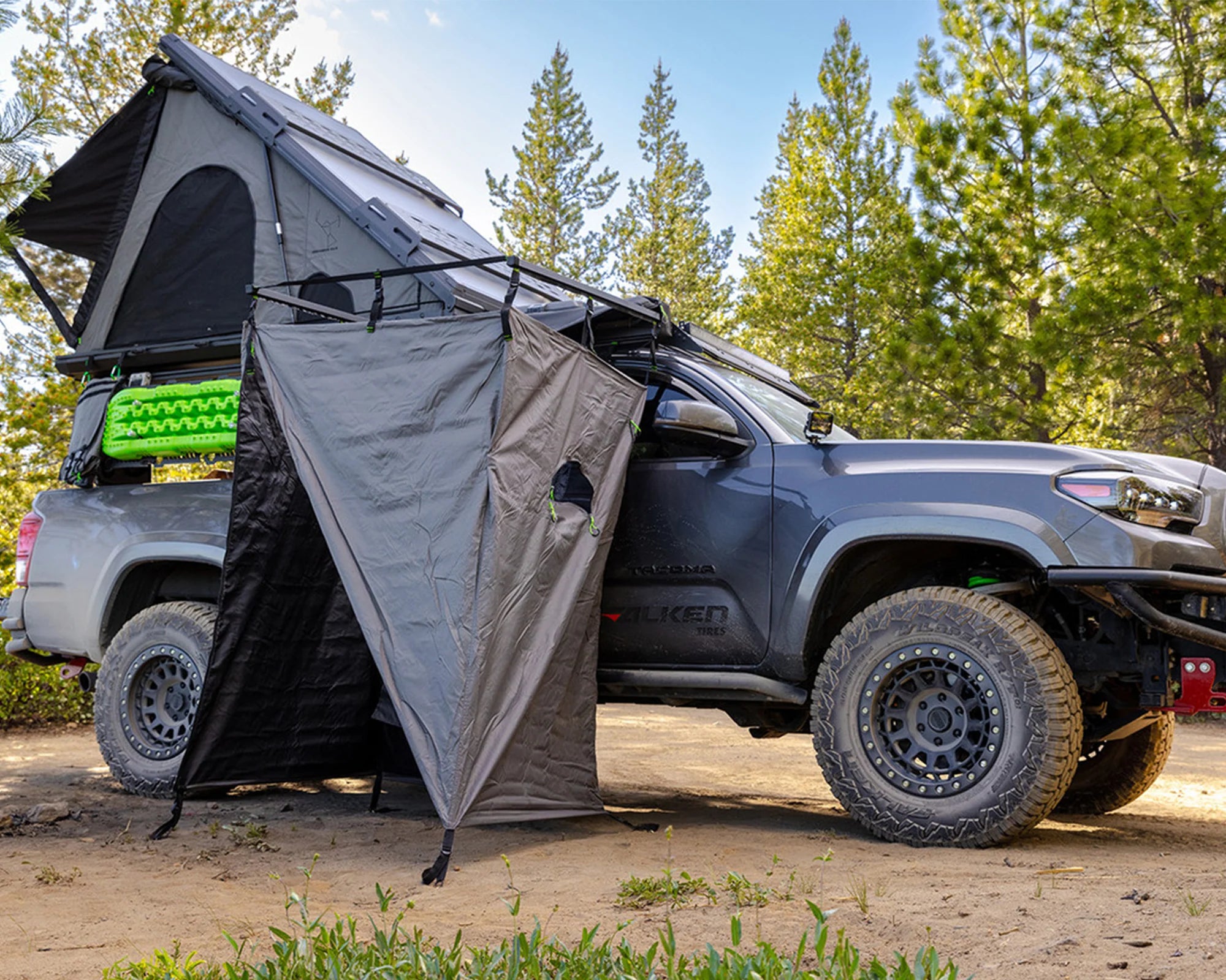 Iron Man - DeltaWing Ensuite | Privacy Shower Tent