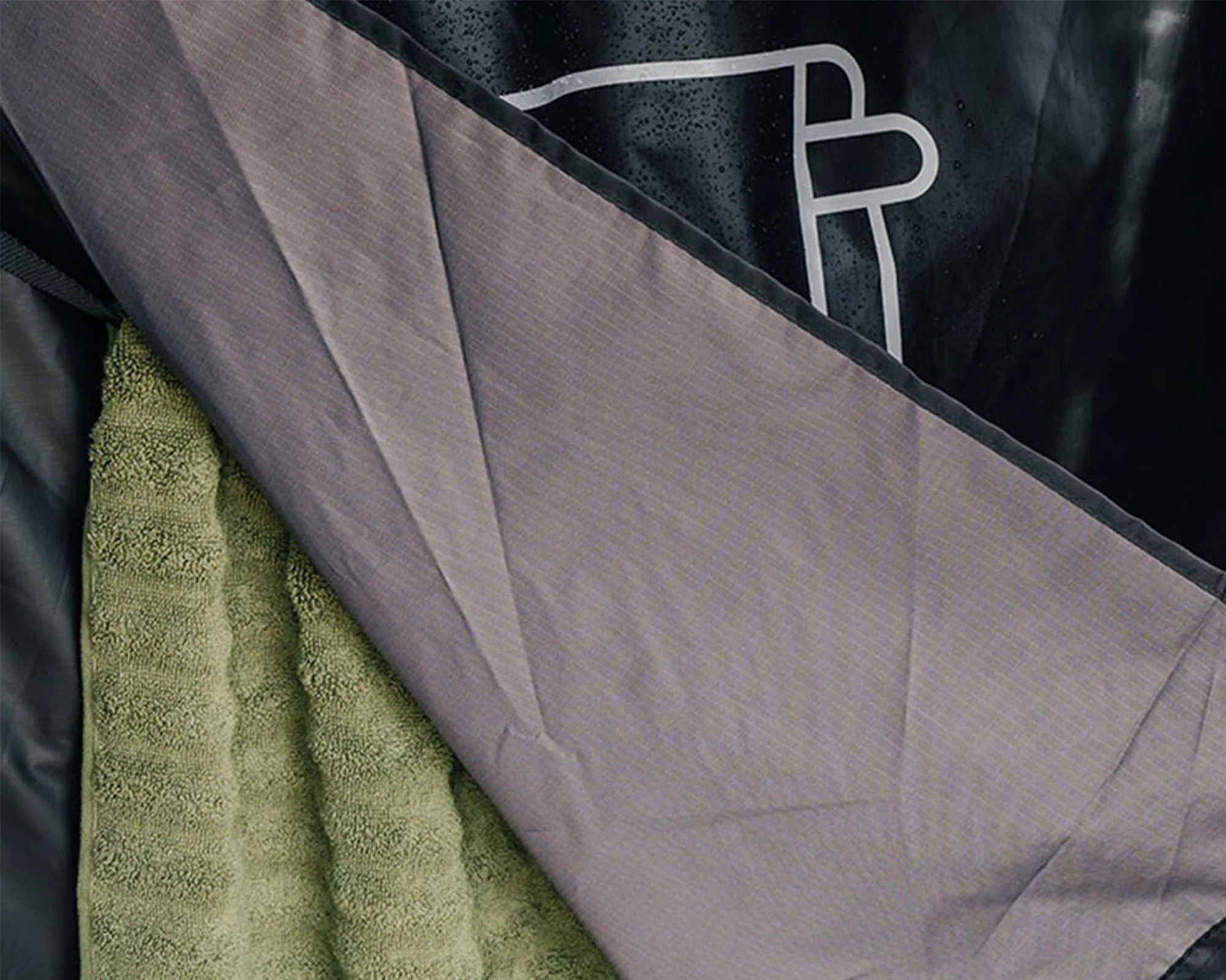 Iron Man - DeltaWing Ensuite | Privacy Shower Tent