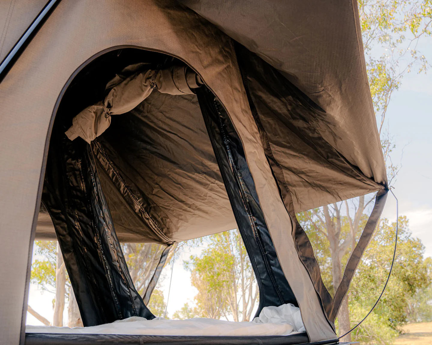 Iron Man - Orion 1400 Rooftop Tent