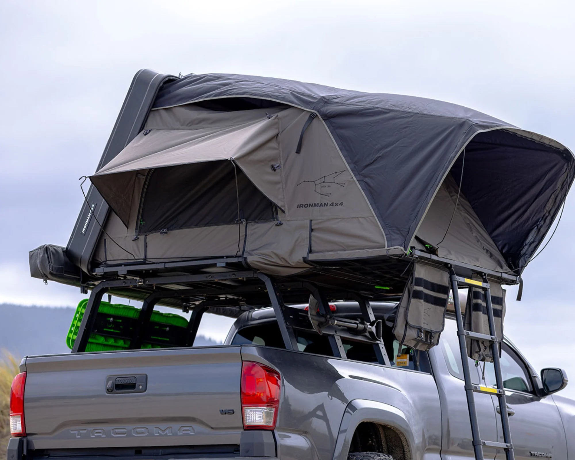 Iron Man - Ursa 1300 Rooftop Tent