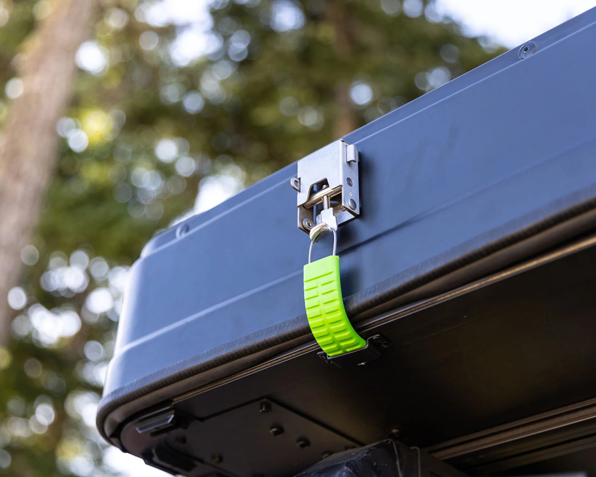 Iron Man - Ursa 1300 Rooftop Tent