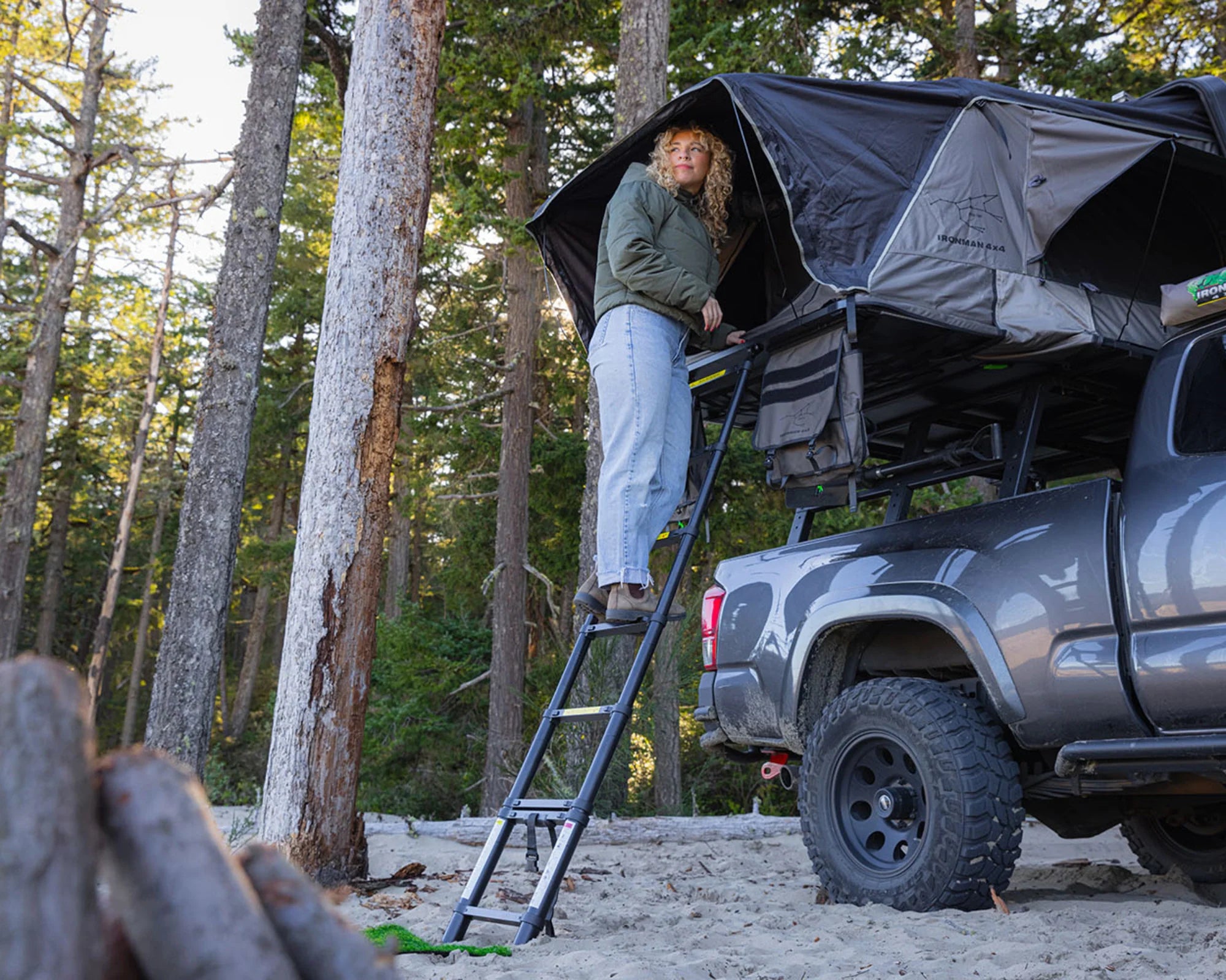 Iron Man - Ursa 1300 Rooftop Tent
