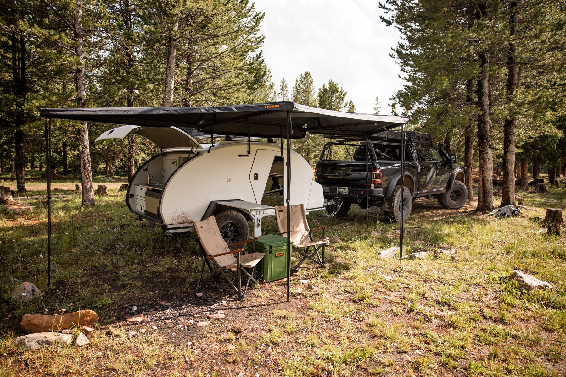 ROAM - ARC 180 AWNINGS