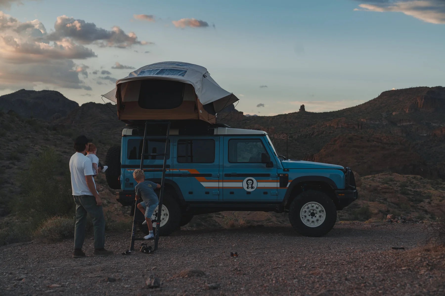 ROAM - Vagabond 2.0 Rooftop Tent