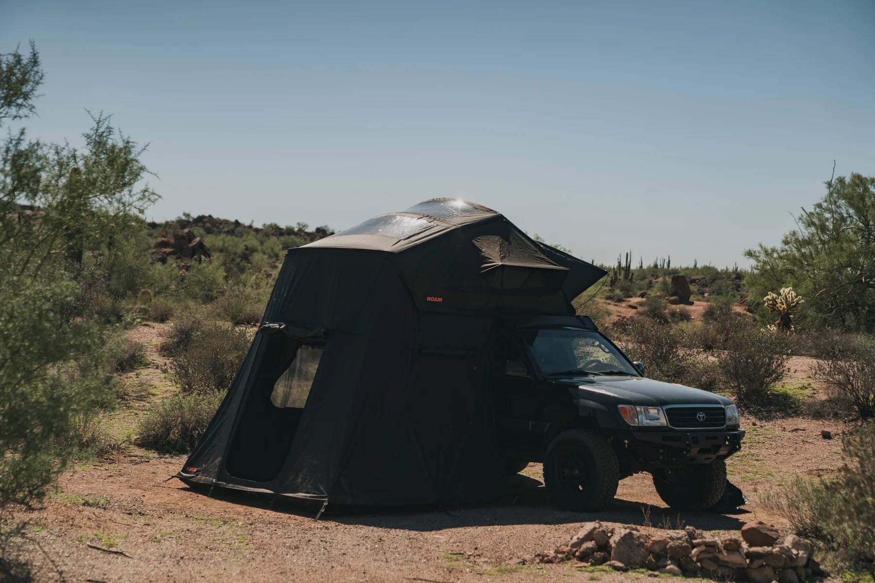 ROAM - Vagabond 2.0 Rooftop Tent