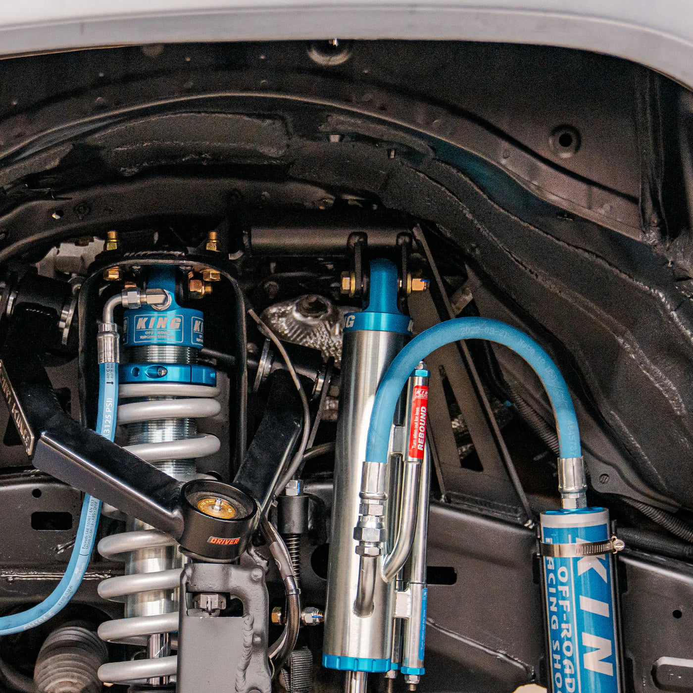 Dirt King - Bypass Shock Hoop Kit - Toyota Tacoma 2005 - 2023